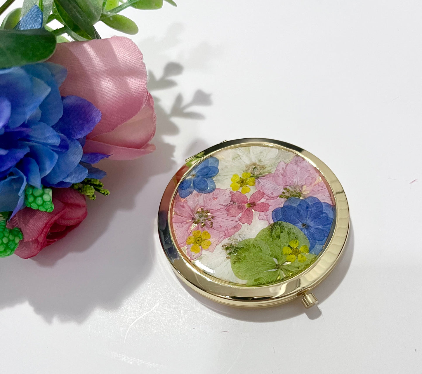 Pressed flower Forget Me Not Compact Mirror