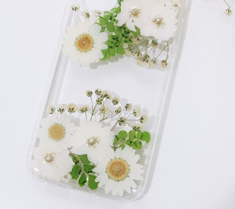 Pressed Flower Real Dried Floral Daisy Phone Case