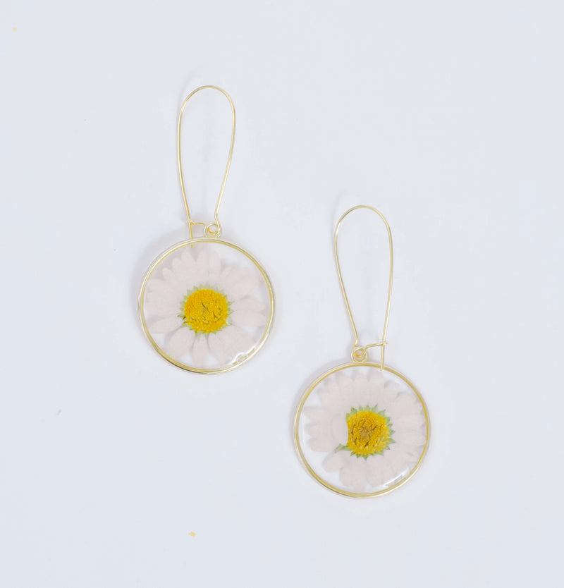 Real Nature Daisy 14K Gold Dangle Earrings